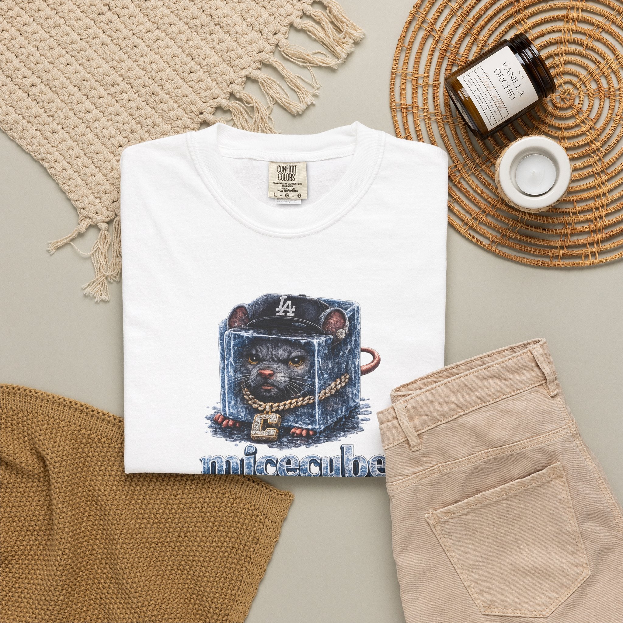 MICECUBE Rapper - Vintage Retro Design T-Shirt