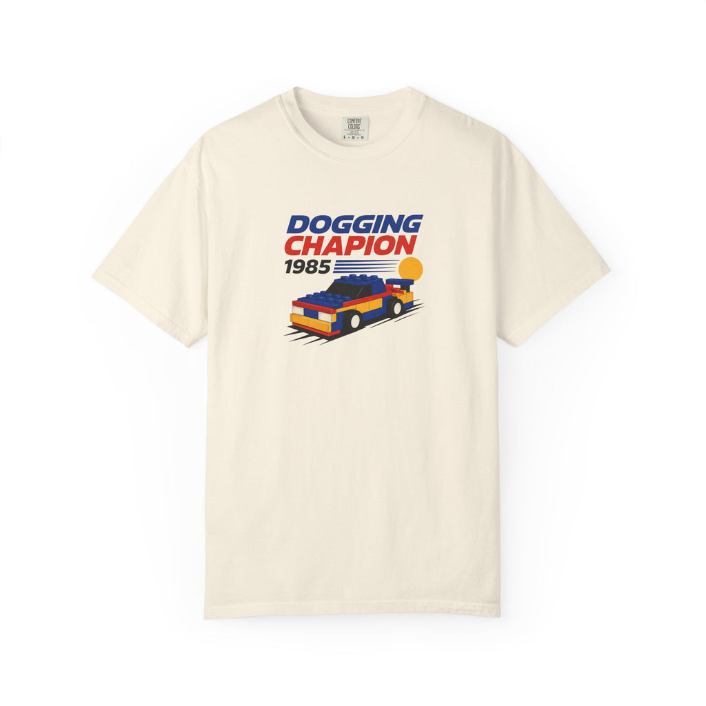 Dogging Champion 1985 - Retro Car Graphic T-Shirt