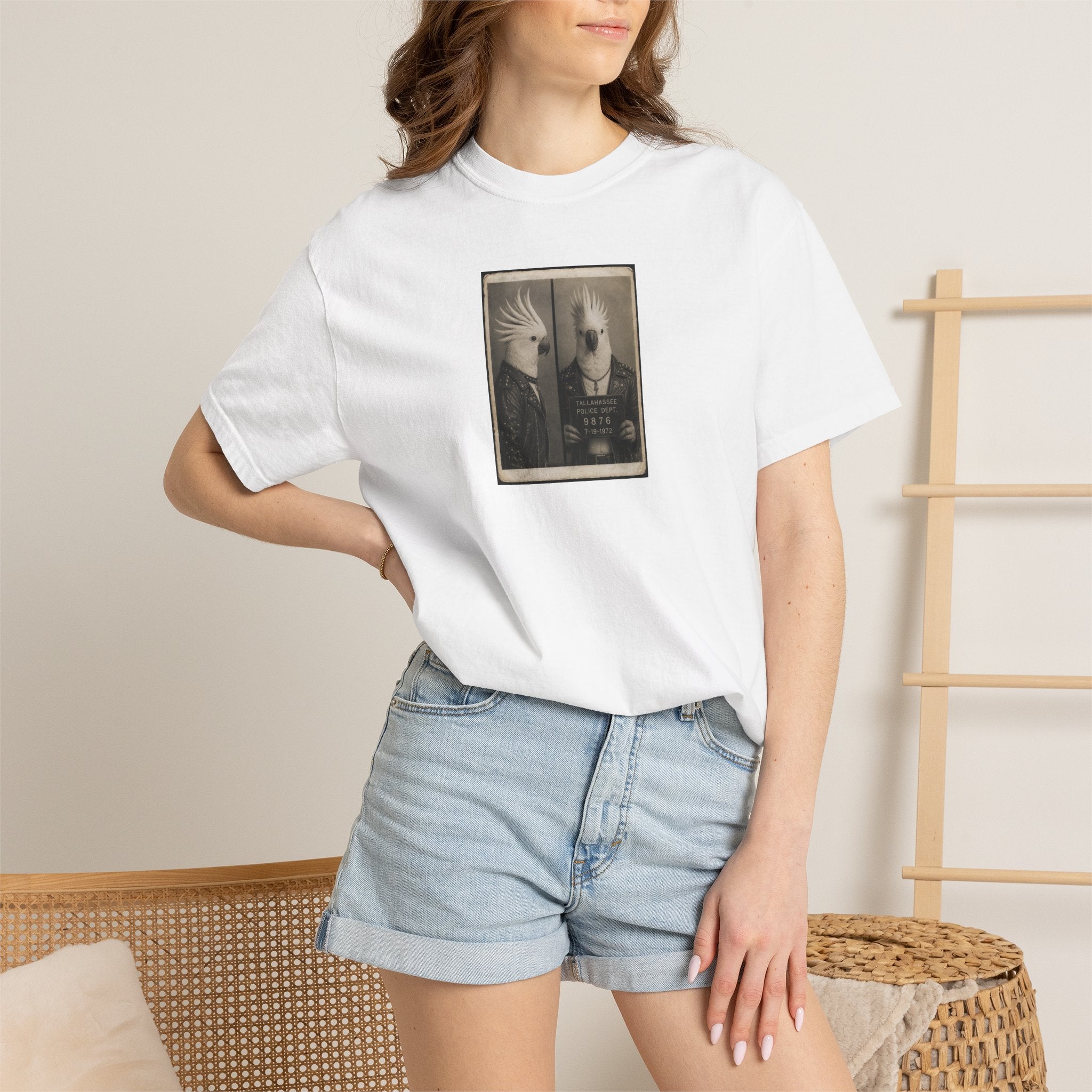 Vintage Cockatoo Mugshot Portrait T-Shirt — Retro Bird Mugshot Vintage Graphic Tee